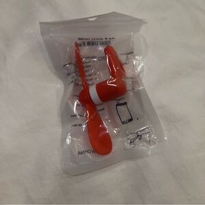 Virgin Mobile Portable Mini USB Red Fan